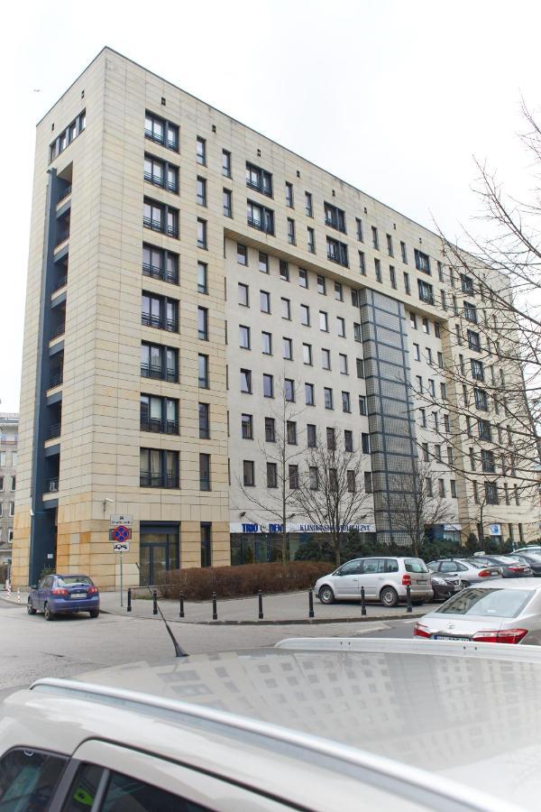 Metro Politechnika Studio Warsaw Exterior photo